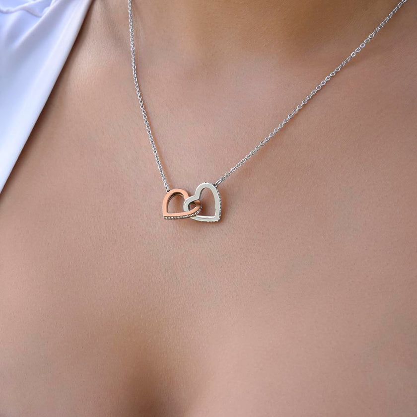 The “Eternal Bond” Interlocking Hearts Necklace for Wife – Our Love Was Meant to Be