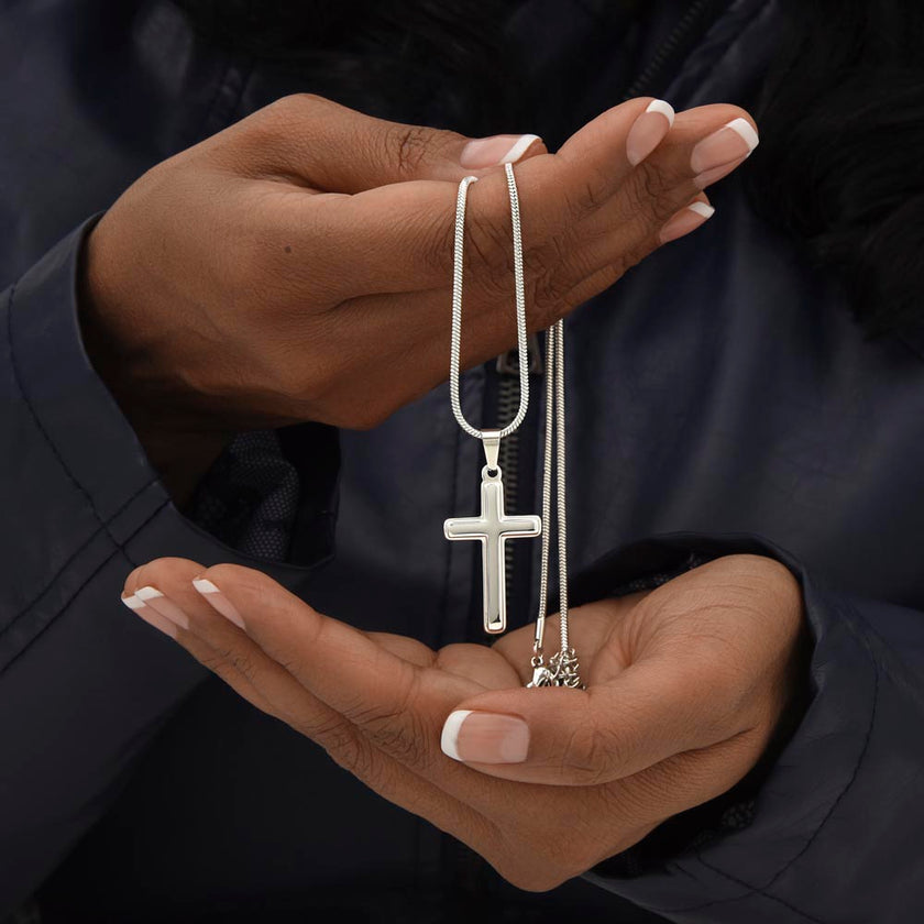 Artisan Cross Necklace: A Visible Anchor of Faith for Mom