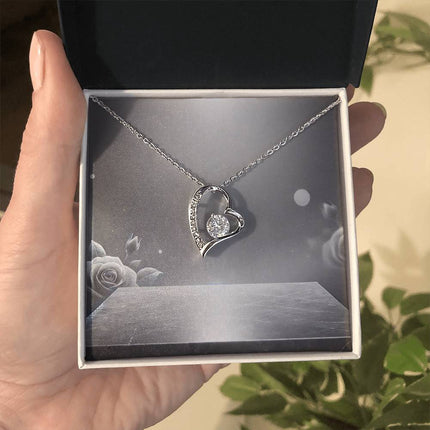 Eternal Heart Necklace - Carbone's Marketplace