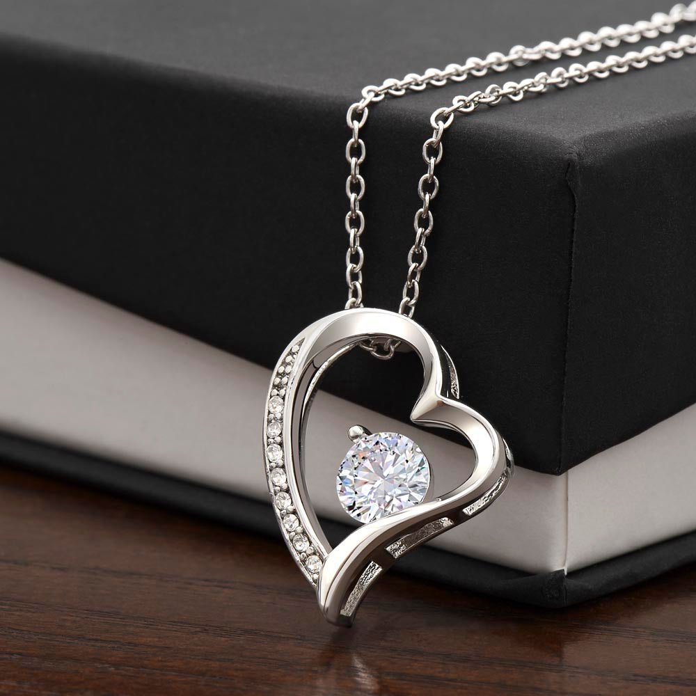 Eternal Heart Necklace - Carbone's Marketplace