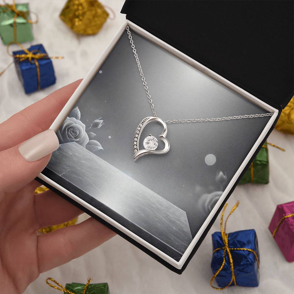 Eternal Heart Necklace - Carbone's Marketplace