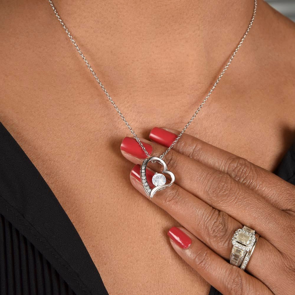Eternal Heart Necklace - Carbone's Marketplace