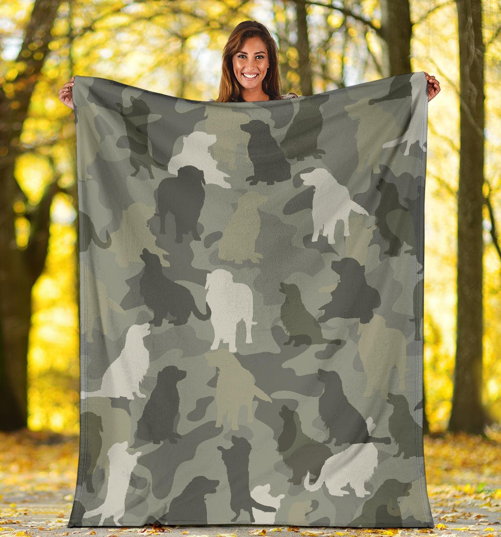 Golden Retriever Camo Blanket - Carbone's Marketplace