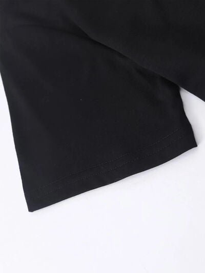 IT'S MARDI GRAS Y'ALL Round Neck T-Shirt - Carbone's Marketplace