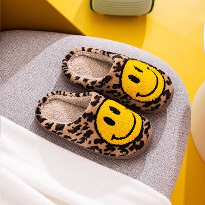 Melody Smiley Face Leopard Slippers - Carbone's Marketplace