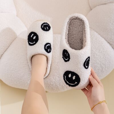 Melody Smiley Face Slippers - Black & White - Carbone's Marketplace