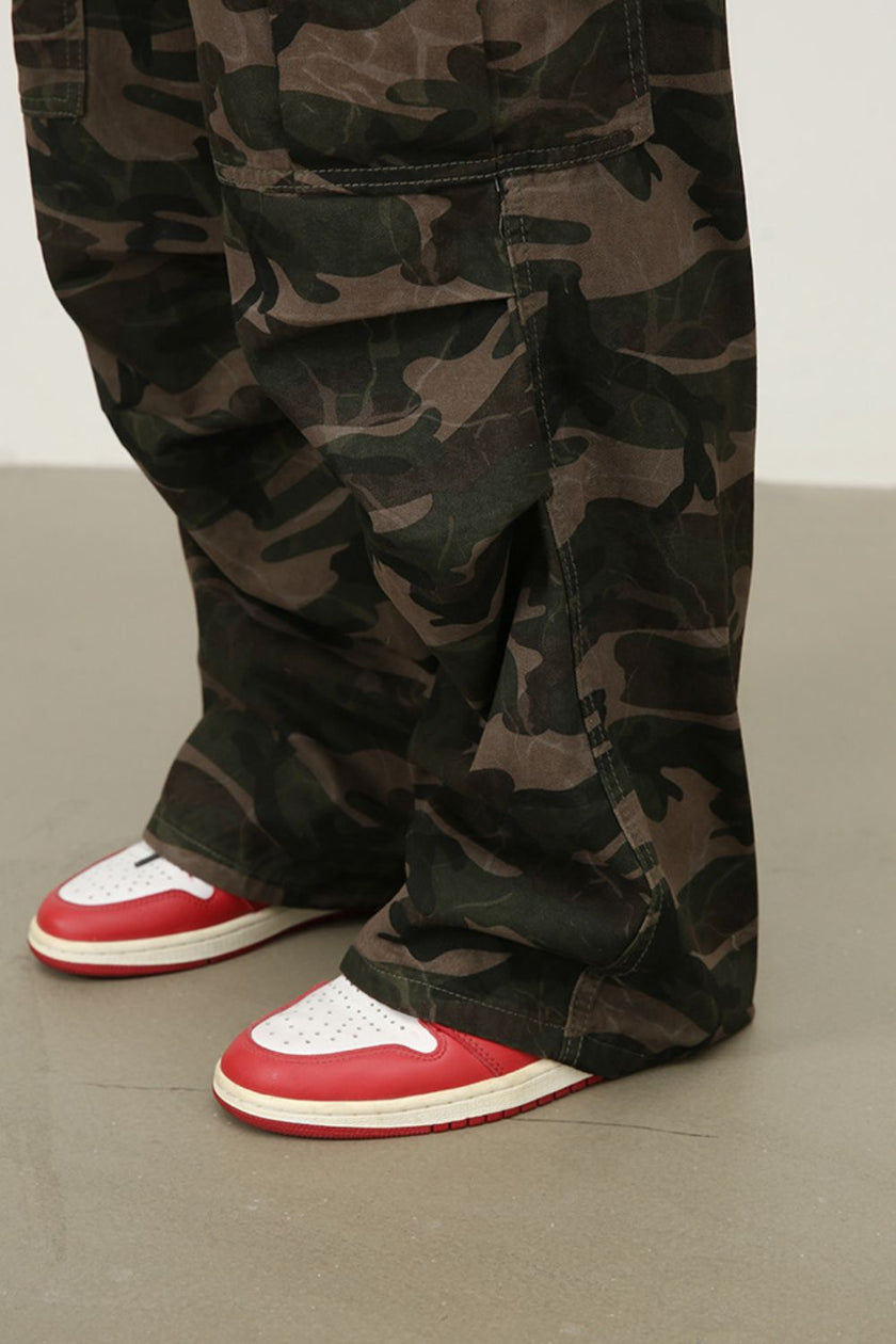 Men's Camouflage Jeans with Cargo Pockets - Carbone's Marketplace