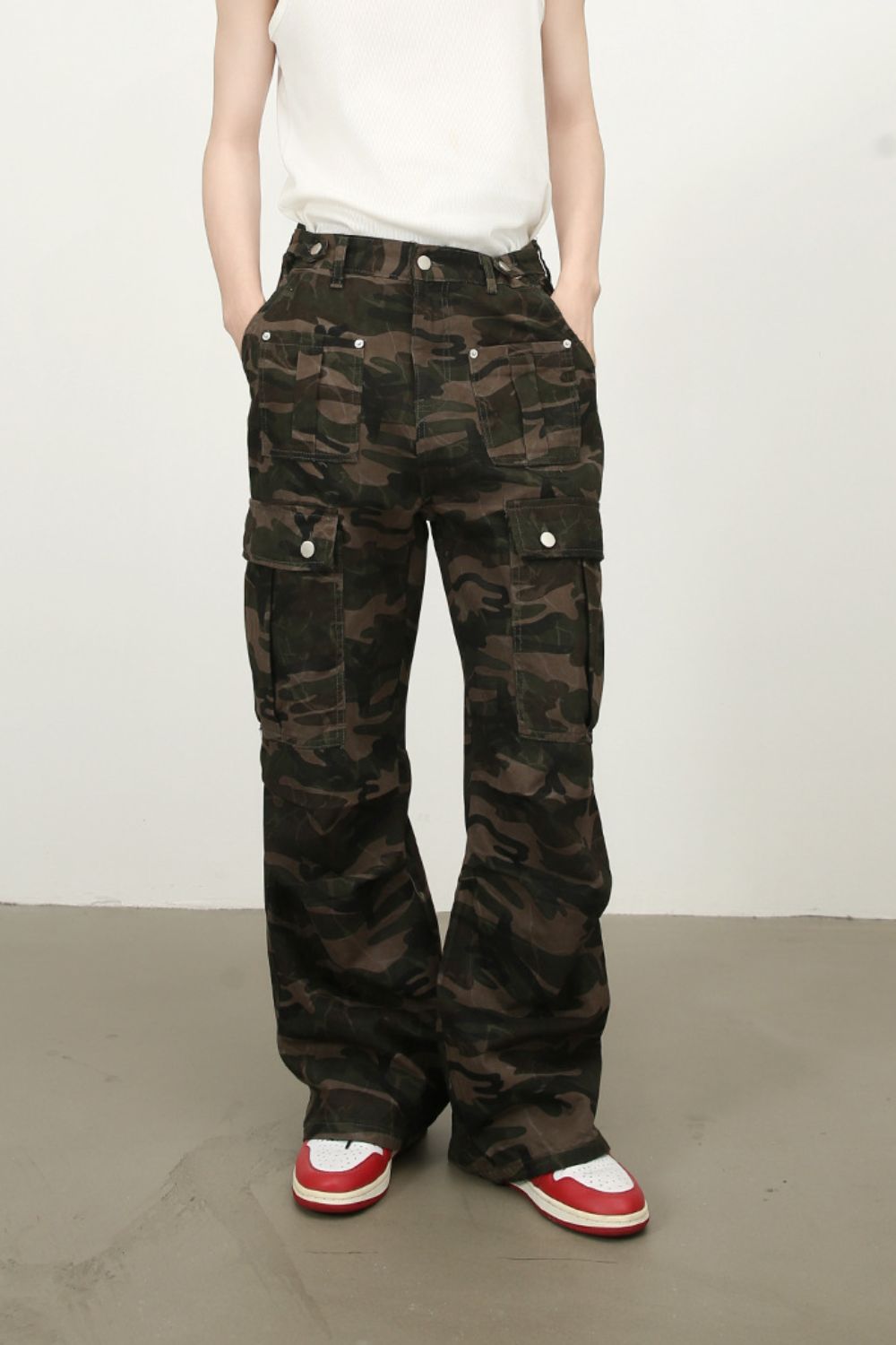 Men's Camouflage Jeans with Cargo Pockets - Carbone's Marketplace
