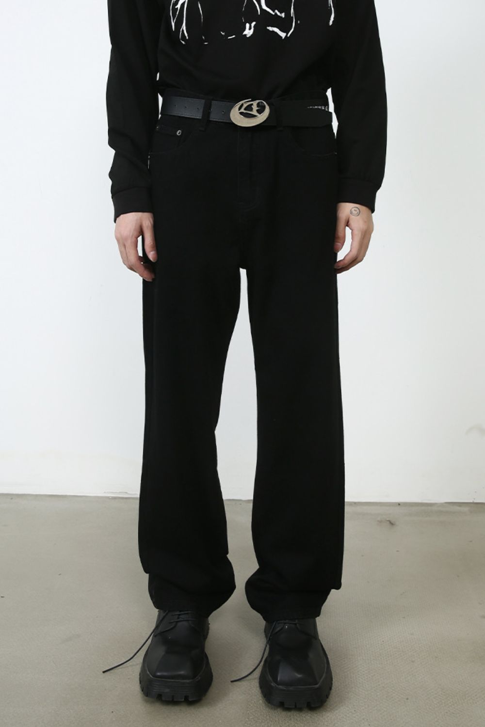Men's Mid Rise Jeans with Pockets - Carbone's Marketplace