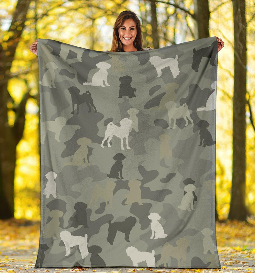 Schnoodle Camo Blanket - Carbone's Marketplace