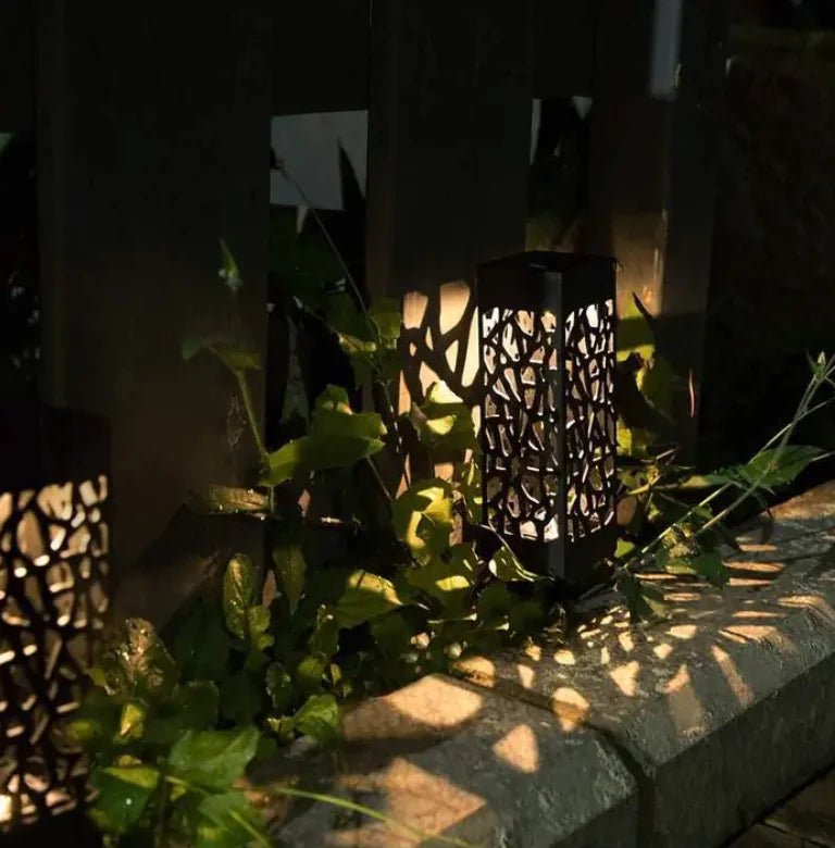 Solar Powered Waterproof Vintage Garden Light - Carbone's Marketplace