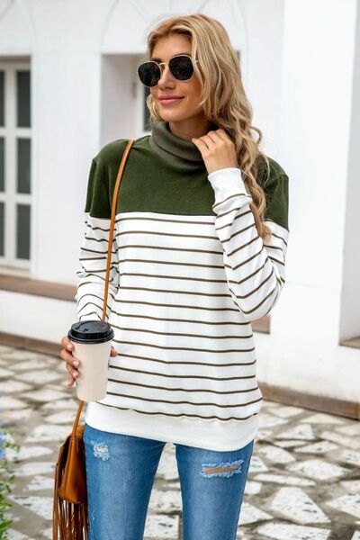 Striped Contrast Turtleneck Sweater - Carbone's Marketplace