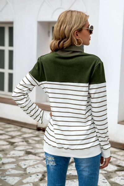 Striped Contrast Turtleneck Sweater - Carbone's Marketplace