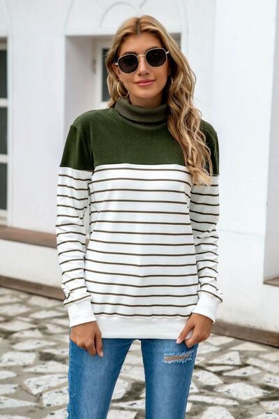 Striped Contrast Turtleneck Sweater - Carbone's Marketplace