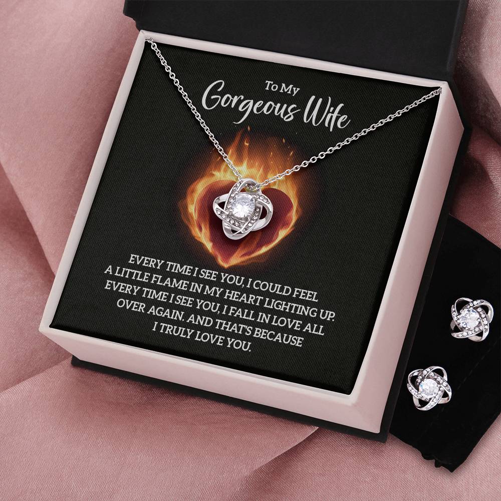Timeless Elegance: Love Knot Necklace & Earring Set – Exquisite Jewelry for Unforgettable Moments - Carbone's Marketplace