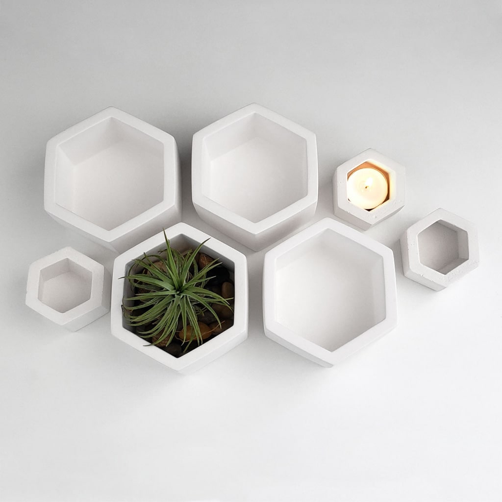 White Hexagon Ceramic Planter - Carbone's Marketplace