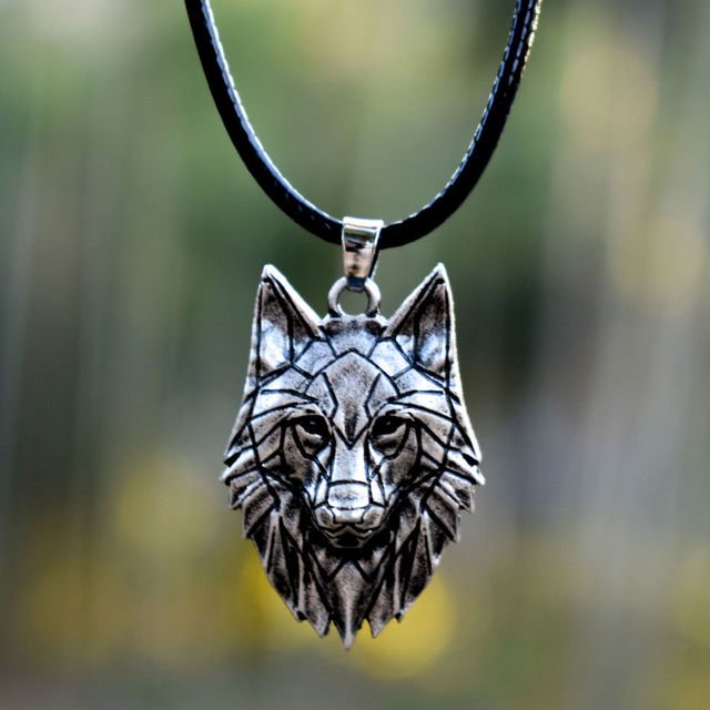 Wolf Head Necklace Pendant - Carbone's Marketplace