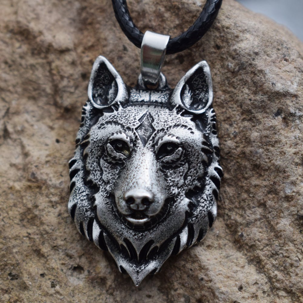 Wolf Head Necklace Pendant - Carbone's Marketplace