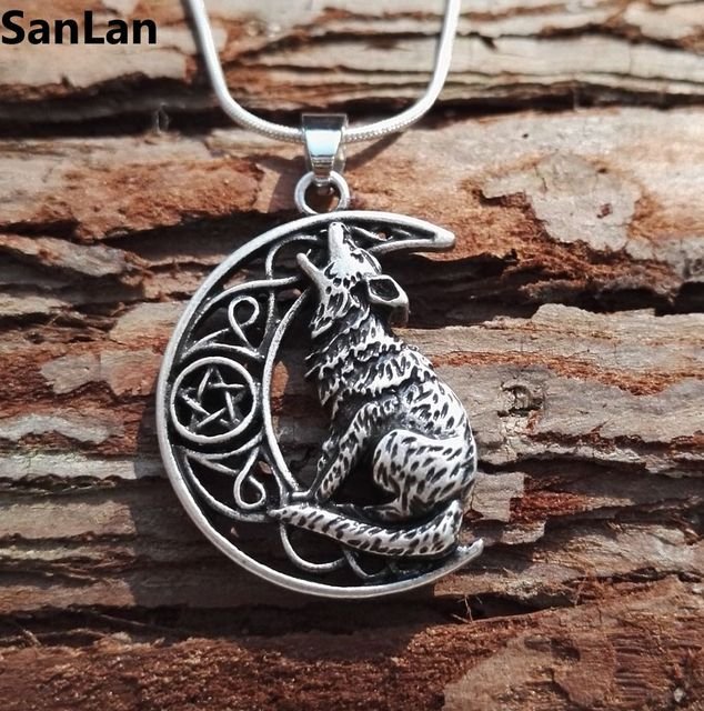 Wolf Head Necklace Pendant - Carbone's Marketplace