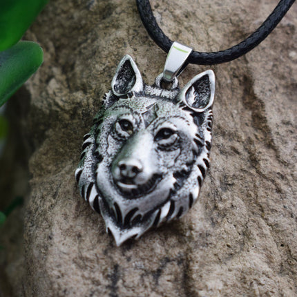 Wolf Head Necklace Pendant - Carbone's Marketplace