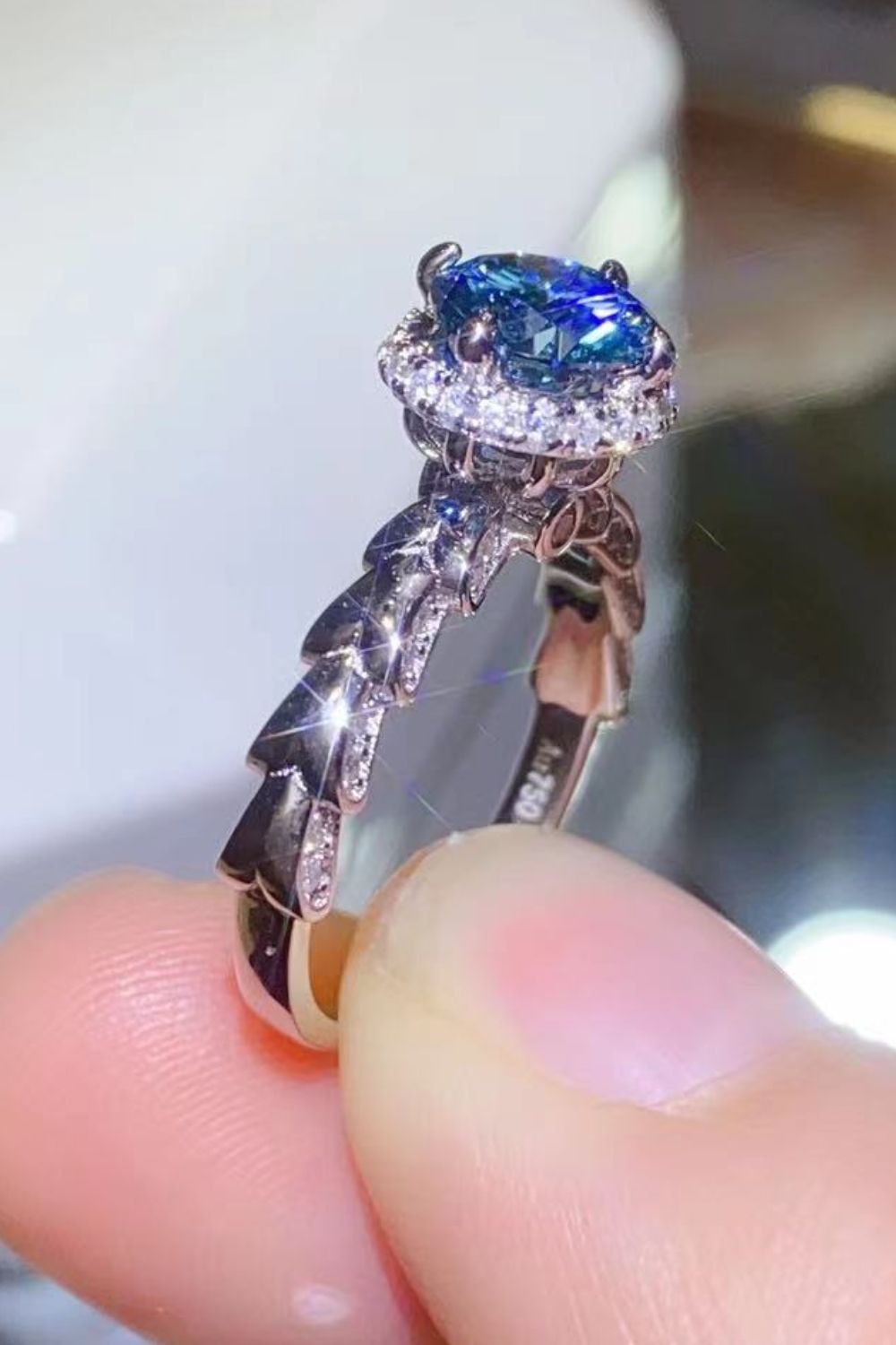 925 Sterling Silver 1 Carat Moissanite Cluster Ring - Carbone's Marketplace