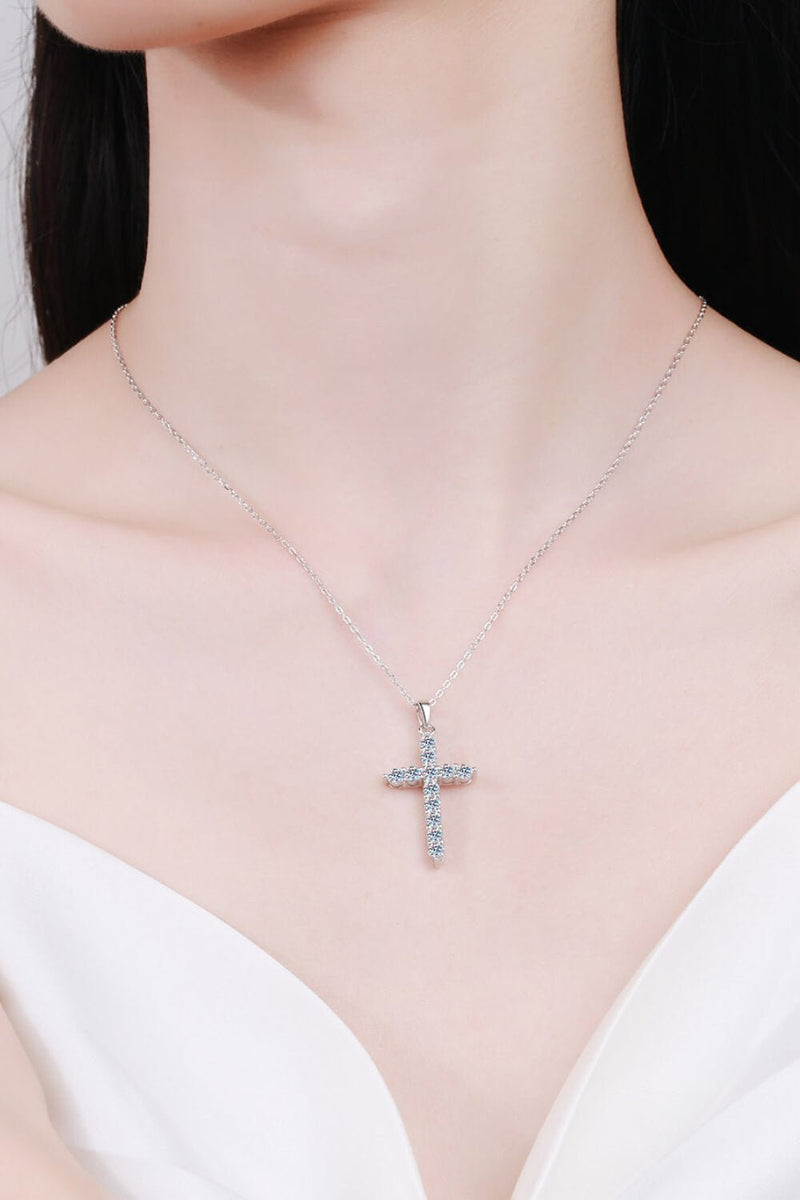 925 Sterling Silver Cross Moissanite Necklace - Carbone&