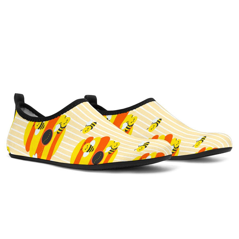 Busy Beehive Aqua Shoes - Carbone&