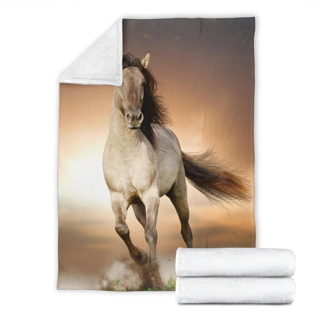 Cavallo Selvaggio - Carbone's Marketplace