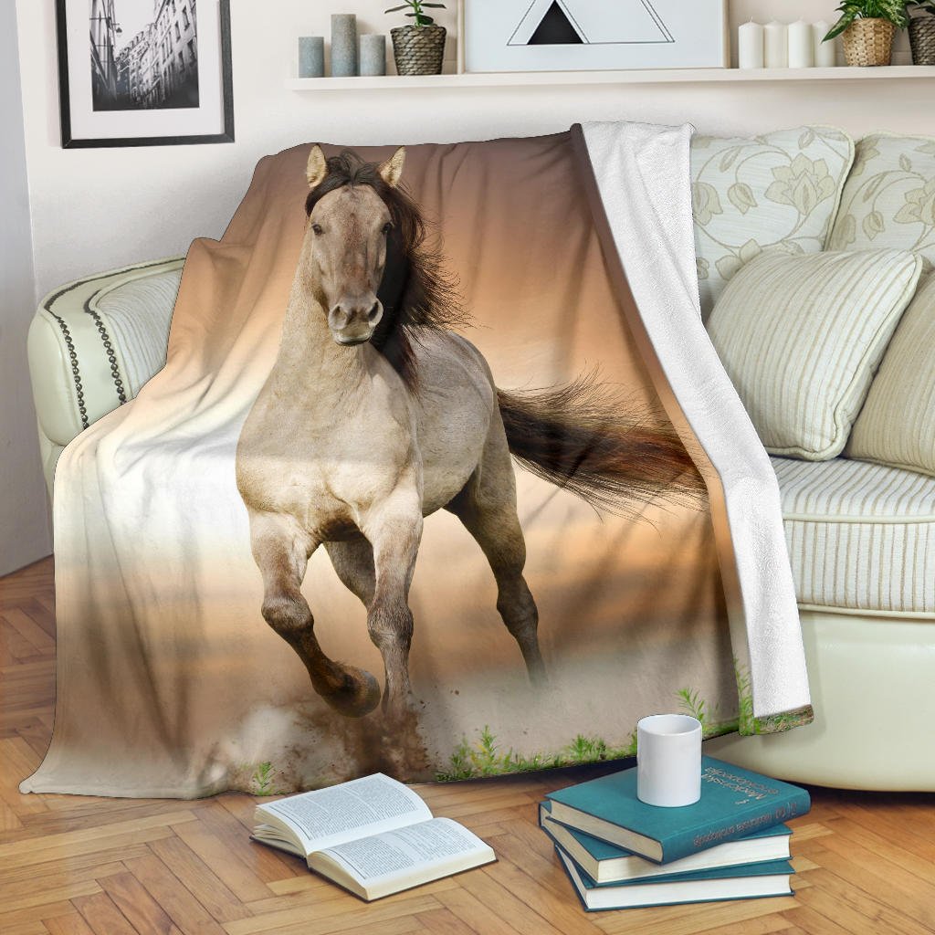 Cavallo Selvaggio - Carbone's Marketplace