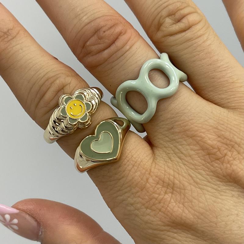 Creative Love Heart Ring - Carbone's Marketplace