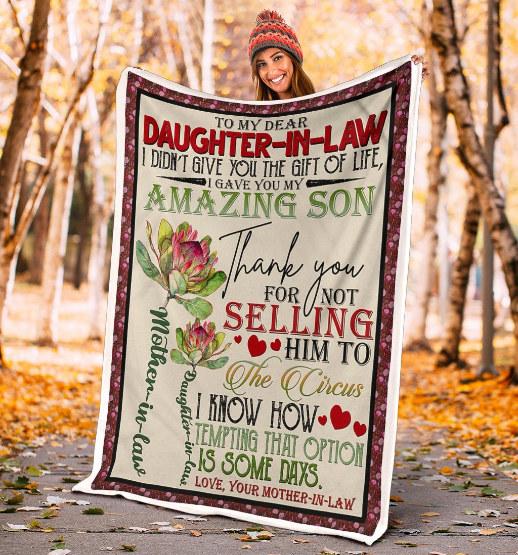 Dear Daughter In Law Blanket - Carbone's Marketplace