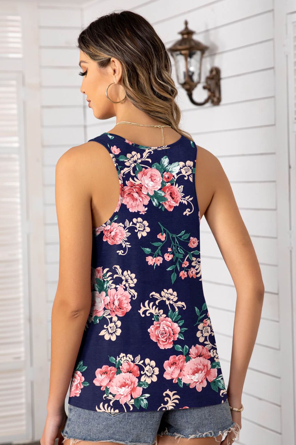 Floral Scoop Neck Tank Top - Carbone's Marketplace