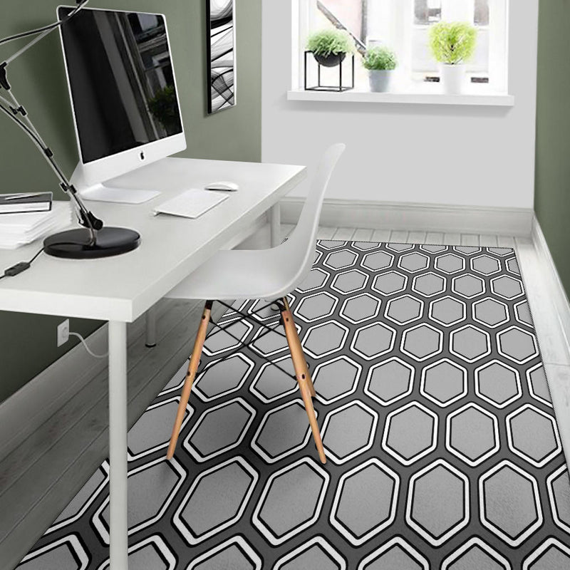 Geometric Gray Area Rug - Carbone&