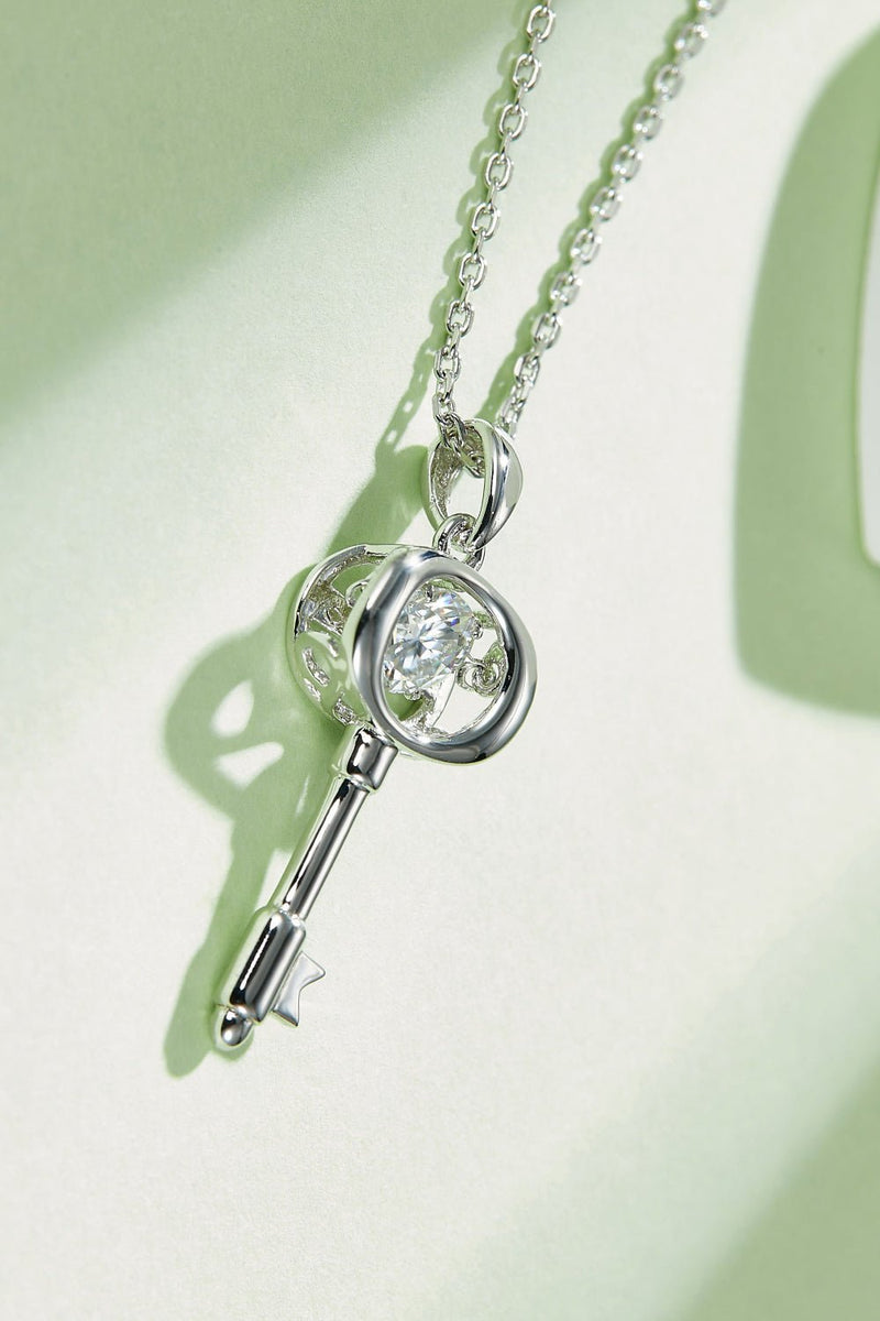 Moissanite Key Pendant Necklace - Carbone&