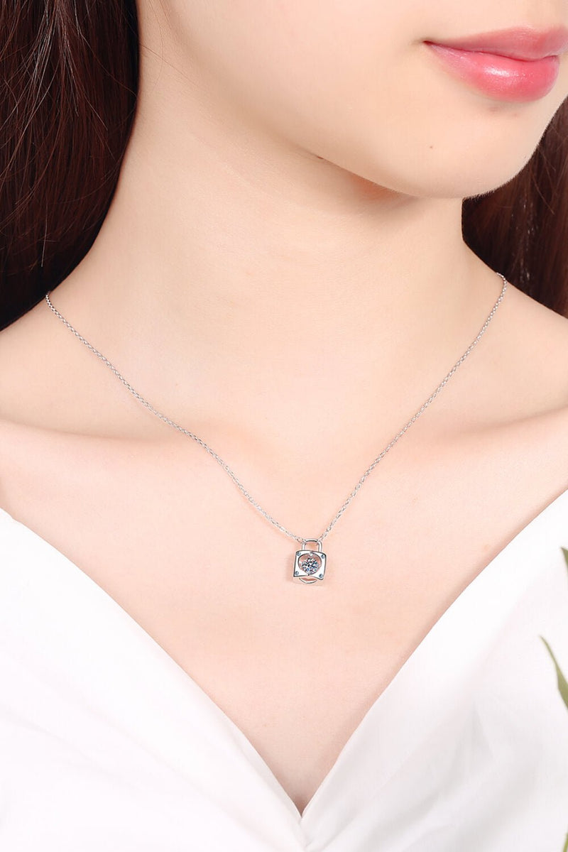 Moissanite Lock Pendant Necklace - Carbone&