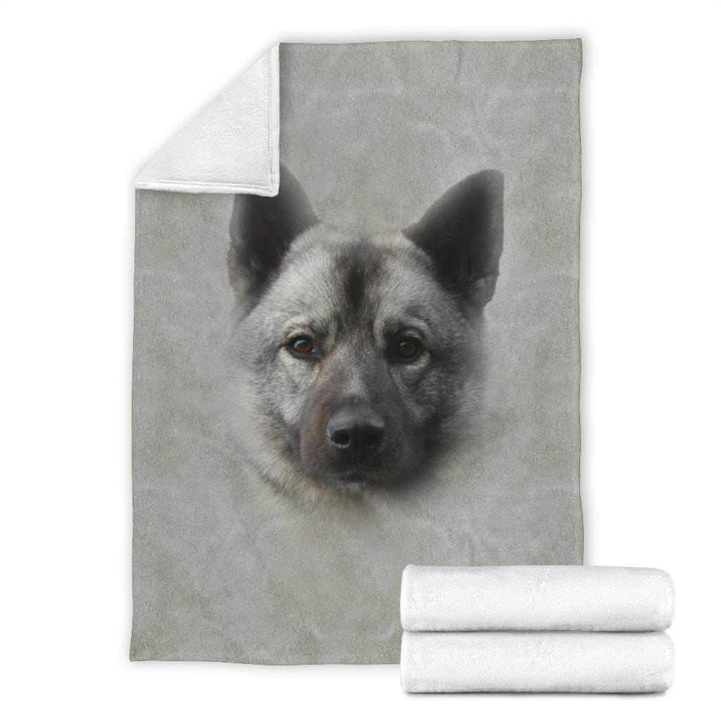 Norwegian Elkhound Face Hair - Carbone's Marketplace