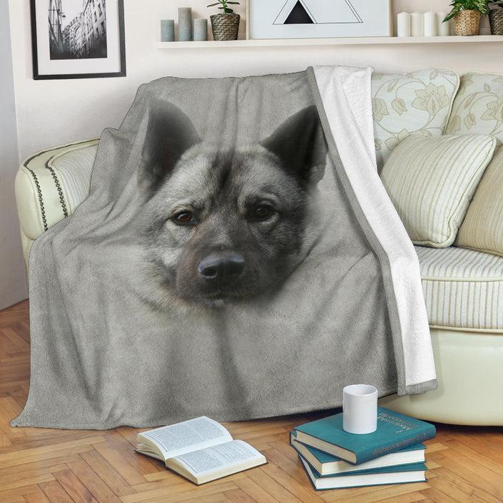 Norwegian Elkhound Face Hair - Carbone's Marketplace