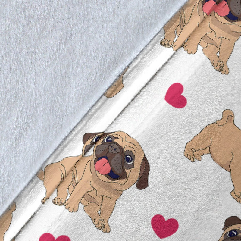 Pug Heart - Carbone&